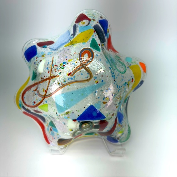 Handblown Studio Art Fused Glass Bowl - Picture 9 of 9